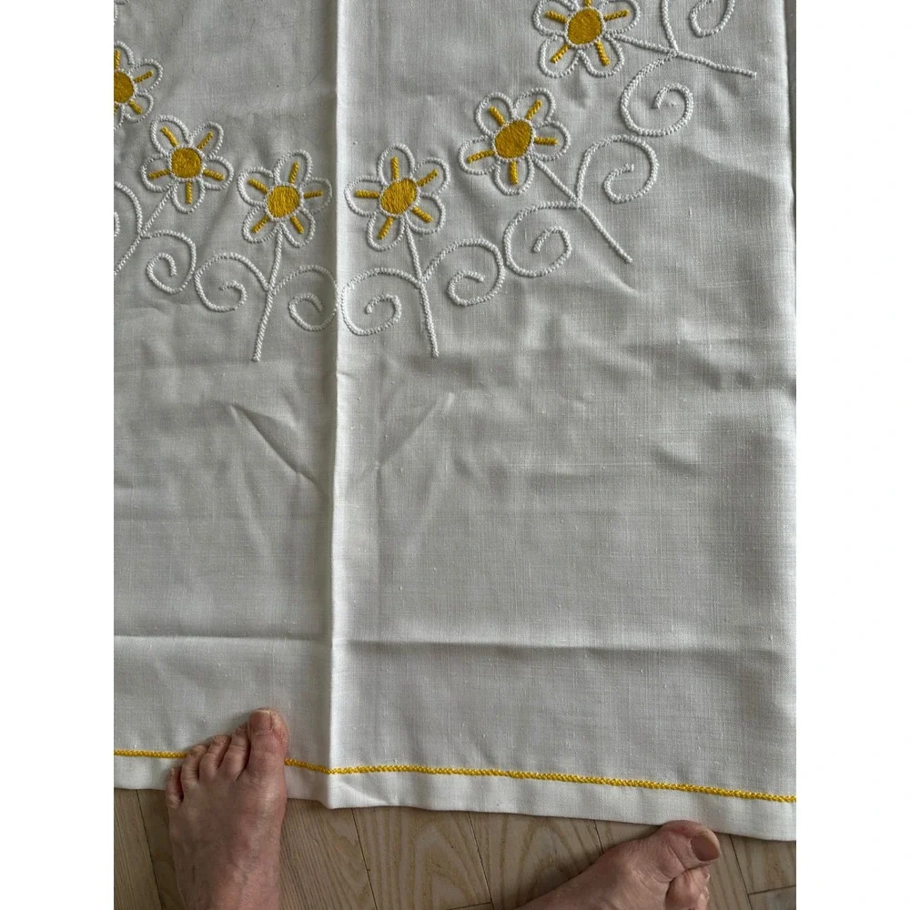 Vintage White Linen Tablecloth Yellow Daisy Hand Embroidered Floral Border